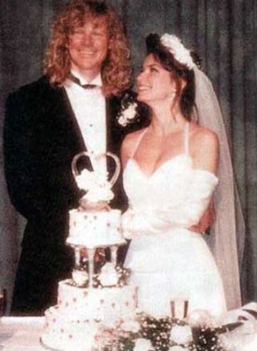 Mutt Lange and Shania Twain on their big day